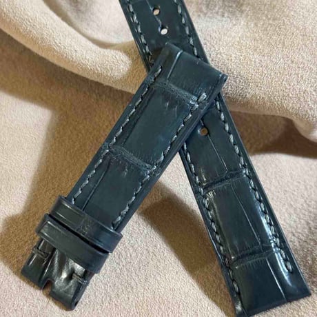 cro-1957  クロコダイル   腕時計 ベルト  ダークグレー  (ラグ幅20 mm - バックル幅18 mm)