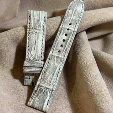 cro-1929  クロコダイル   腕時計 ベルト  ヒマラヤクロコ   (ラグ幅20 mm - バックル幅18 mm)