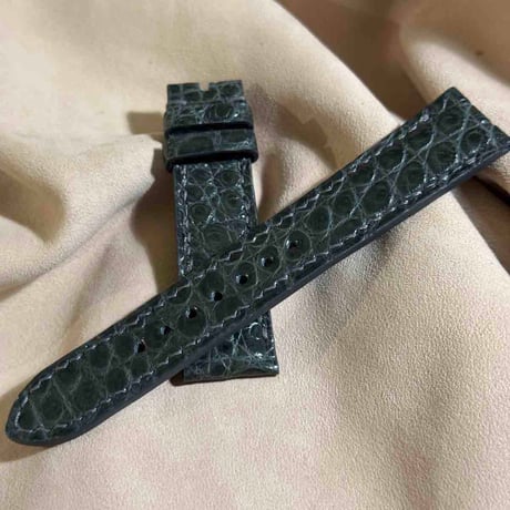 cro-1867  クロコダイル  腕時計 ベルト グレー  (ラグ幅20 mm - バックル幅18 mm)