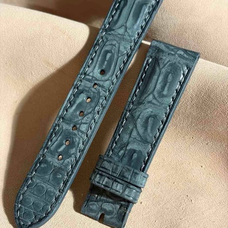 cro-2047 ヌバック クロコダイル  腕時計ベルト グレー (ラグ幅20 mm - バックル幅18 mm)