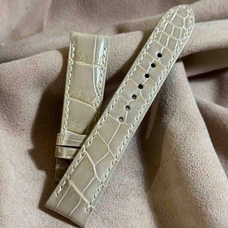 cro-1930  クロコダイル   腕時計 ベルト  グロス仕上げベージュ  (ラグ幅20 mm - バックル幅18 mm)