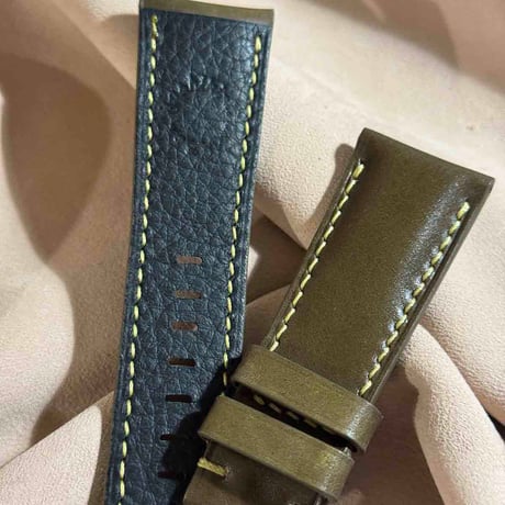 cod-321 コードバン レザー 腕時計ベルト カーキグリーン (ラグ幅26 mm - バックル幅22 mm)