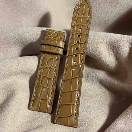 cro-2139  クロコダイル  腕時計ベルト コーヒーブラウン (ラグ幅21 mm - バックル幅18 mm)