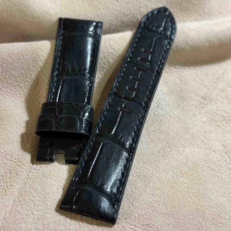 cro-1906  クロコダイル   腕時計 ベルト ブラック  (ラグ幅22 mm - バックル幅20 mm)
