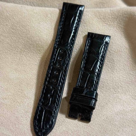 cro-1891  クロコダイル   腕時計 ベルト ブラック  (ラグ幅19 mm - バックル幅16 mm)