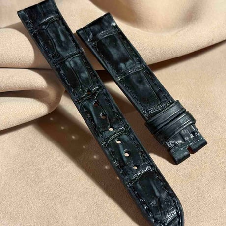 cro-2029 ヌバック クロコダイル  腕時計ベルト ブラック (ラグ幅18 mm - バックル幅16 mm)