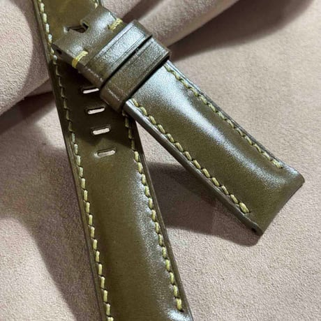 cod-308 コードバン レザー 腕時計ベルト カーキグリーン (ラグ幅22 mm - バックル幅20 mm)