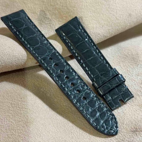 cro-1899  クロコダイル  腕時計 ベルト ダークグレー  (ラグ幅20 mm - バックル幅18 mm)
