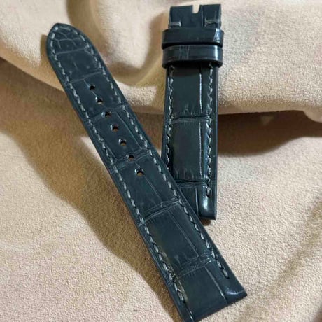 cro-1957  クロコダイル   腕時計 ベルト  ダークグレー  (ラグ幅20 mm - バックル幅18 mm)