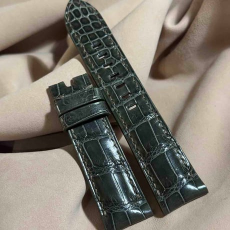 cro-1848  クロコダイル グロス仕上げ レザー 腕時計 ベルト オリーブグリーン  (ラグ幅22 mm - バックル幅20 mm)