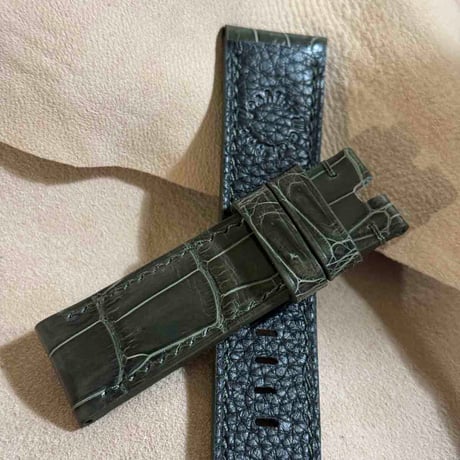 cro-1950  クロコダイル   腕時計 ベルト  グロス仕上げオリーブ  (ラグ幅24 mm - バックル幅22 mm)
