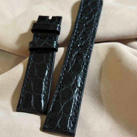 cro-1884  クロコダイル  腕時計 ベルト ブラック  (ラグ幅20 mm - バックル幅18 mm)