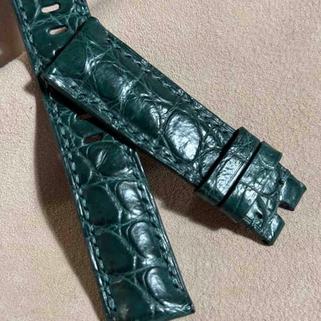 cro-1829  クロコダイル  レザー 腕時計 ベルト グリーン  (ラグ幅22 mm - バックル幅20 mm)