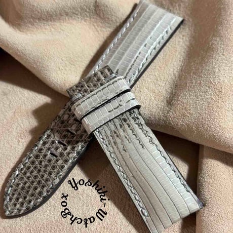 sna-139 ウミヘビ 腕時計ベルト グレー ラグ幅22 mm sna-139 ウミヘビ 腕時計ベルト グレー ラグ幅22 mm sna-139