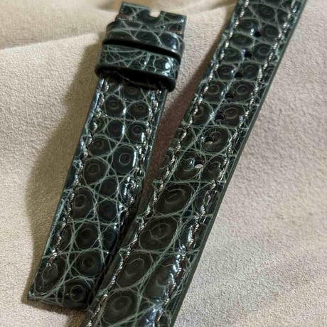 cro-1960  クロコダイル   腕時計 ベルト  グロス仕上げ　オリーブ  (ラグ幅18 mm - バックル幅16 mm)