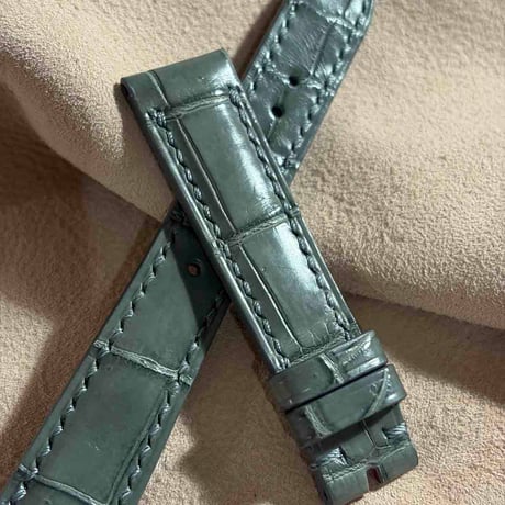 cro-1971  クロコダイル   腕時計 ベルト グレー  (ラグ幅19 mm - バックル幅 16 mm)