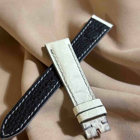 cro-1963  クロコダイル   腕時計 ベルト ヒマラヤクロコ  (ラグ幅19 mm - バックル幅16 mm)