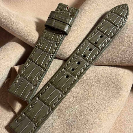 cro-2118  クロコダイル  腕時計ベルト オリーブ　(ラグ幅18 mm - バックル幅16 mm)