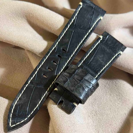 exh-44 墨染めクロコダイル 腕時計ベルト  (ラグ幅22mm - バックル幅20mm)