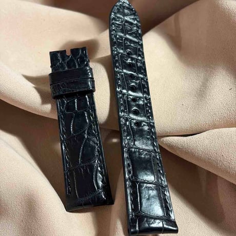 cro-2057  クロコダイル  腕時計ベルト ブラック　(ラグ幅21 mm - バックル幅18 mm)