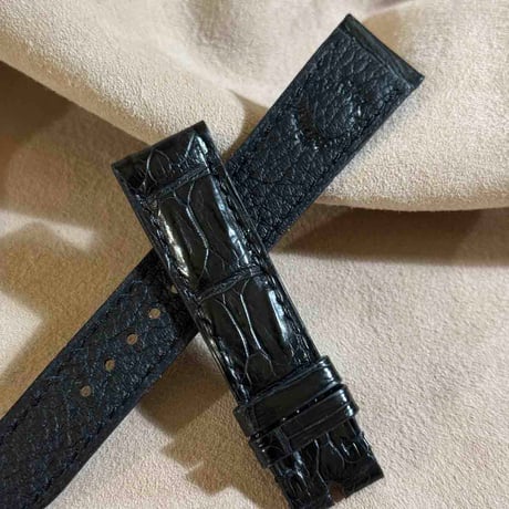 cro-1958  クロコダイル   腕時計 ベルト  ブラック  (ラグ幅20 mm - バックル幅18 mm)