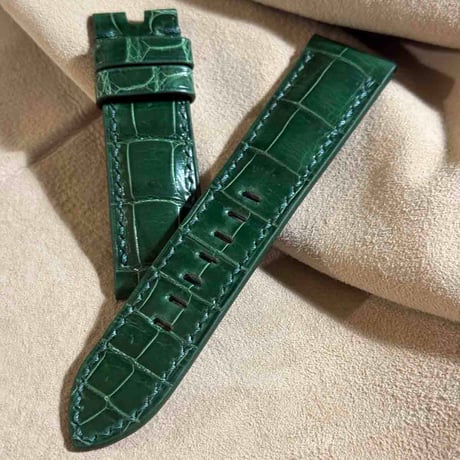 cro-1852  クロコダイル グロス仕上げ レザー 腕時計 ベルト グリーン  (ラグ幅24 mm - バックル幅22 mm)