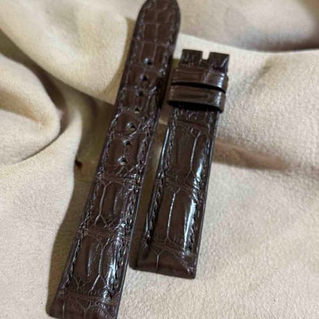 cro-1942  クロコダイル   腕時計 ベルト  ブラウン  (ラグ幅19 mm - バックル幅16 mm)