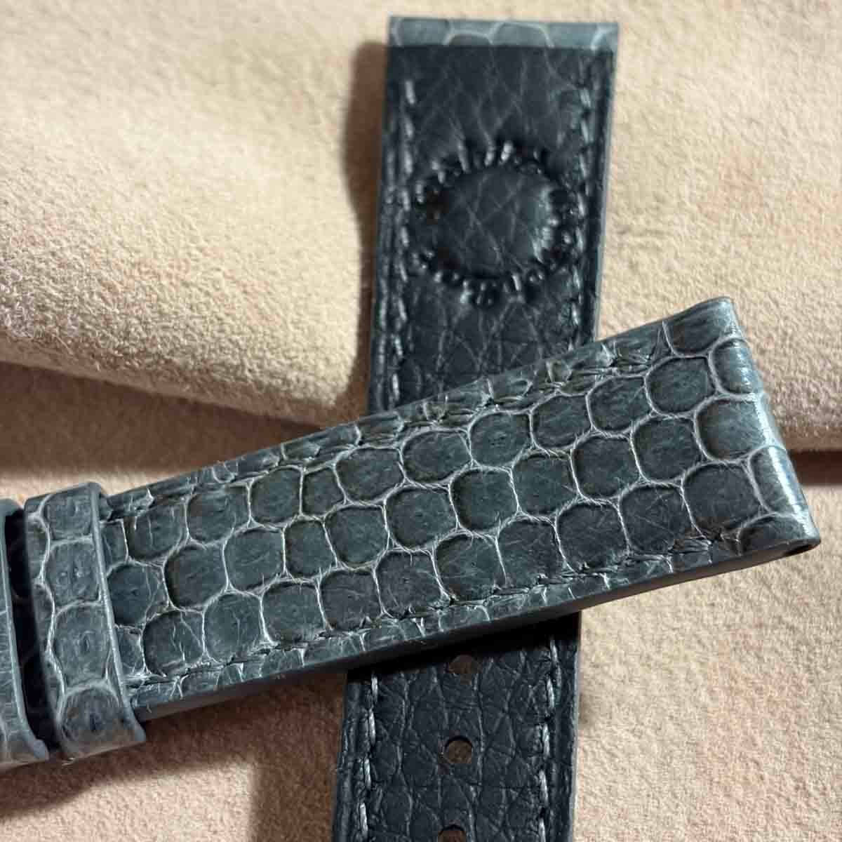 sna-169 シースネイク（ウミヘビ）腕時計ベルト グレー (ラグ幅20mm