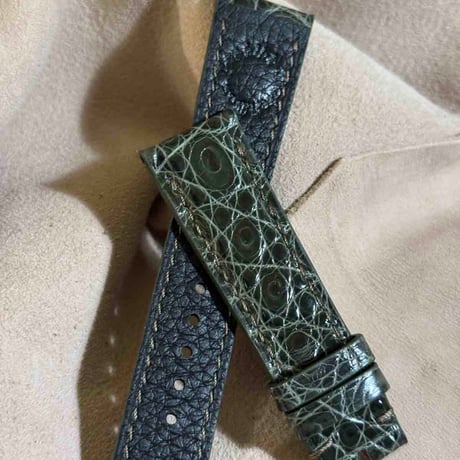 cro-1918  クロコダイル   腕時計 ベルト グロス仕上げ オリーブ  (ラグ幅21 mm - バックル幅18 mm)
