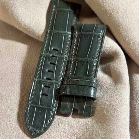 cro-1862  クロコダイル グロス仕上げ レザー 腕時計 ベルト オリーブグリーン  (ラグ幅26 mm - バックル幅22 mm)