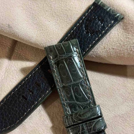 cro-1851  クロコダイル グロス仕上げ レザー 腕時計 ベルト オリーブグリーン  (ラグ幅24 mm - バックル幅22 mm)