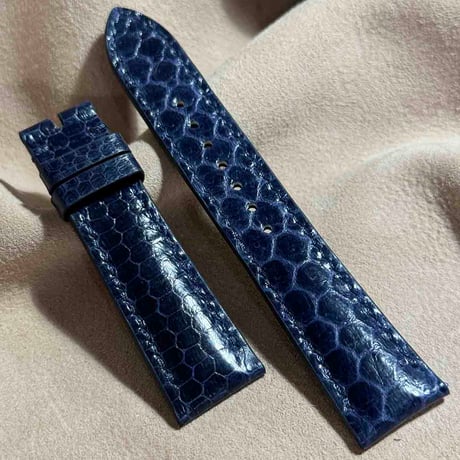 sna-122 シースネイク（ウミヘビ）腕時計ベルト ネイビー (ラグ幅21 mm - バックル幅18 mm)