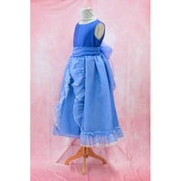 【レンタルドレス】　　　ロイヤルブルーのフリル　<ドレス丈 102cm>