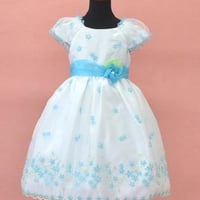 【レンタルドレス】　　　水色刺繍のふんわりさん　<ドレス丈 78cm>