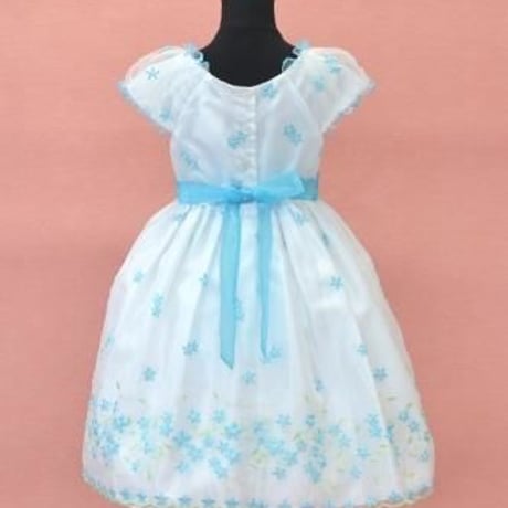 【レンタルドレス】　　　水色刺繍のふんわりさん　<ドレス丈 78cm>