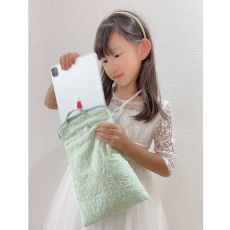 【販売商品】プリンセスかわいいタブレットケース 　ワンダーランド