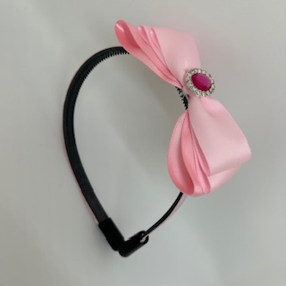 677cb4b56396ba057cecff50