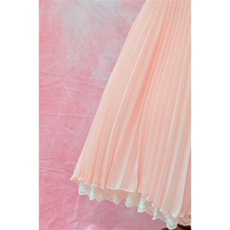 【レンタルドレス】　　　アプリコットのプリーツ　<ドレス丈 70cm>