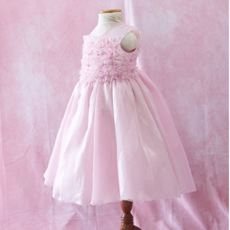 【レンタルドレス】　　　たっぷりギャザーのお花畑<ドレス丈 64cm>