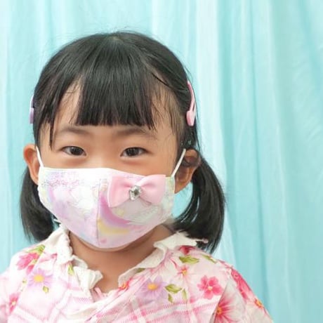 【販売商品】ふわふわパイルのプリンセスマスク　ピンクのいちごちゃん　子供用Ⅿサイズ