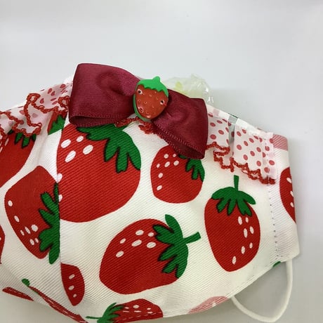 【販売商品】ふわふわパイルのプリンセスマスク　いちごちゃん　幼児用Ｓサイズ