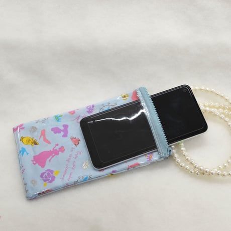 スマホケース　　　　私は毎日おひめさま　アクア