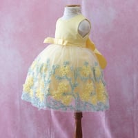 【レンタルドレス】　　　咲き誇るミモザ　　　　　<ドレス丈 54cm>