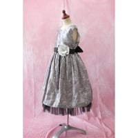 【レンタルドレス】　　　シックなレトロシルバー　<ドレス丈 77cm>
