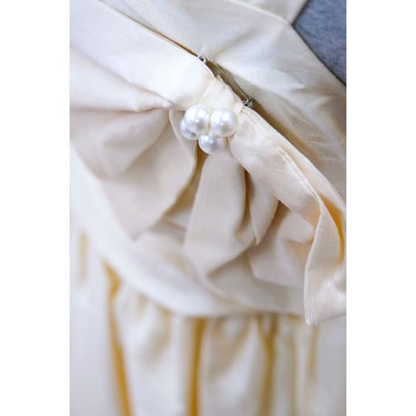 【レンタルドレス】　　　バニライエローのリボン　<ドレス丈 97cm>