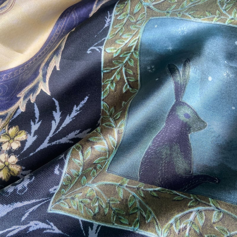 96 日本製大判シルクスカーフ「Blue memories」青い思い出 | mumea