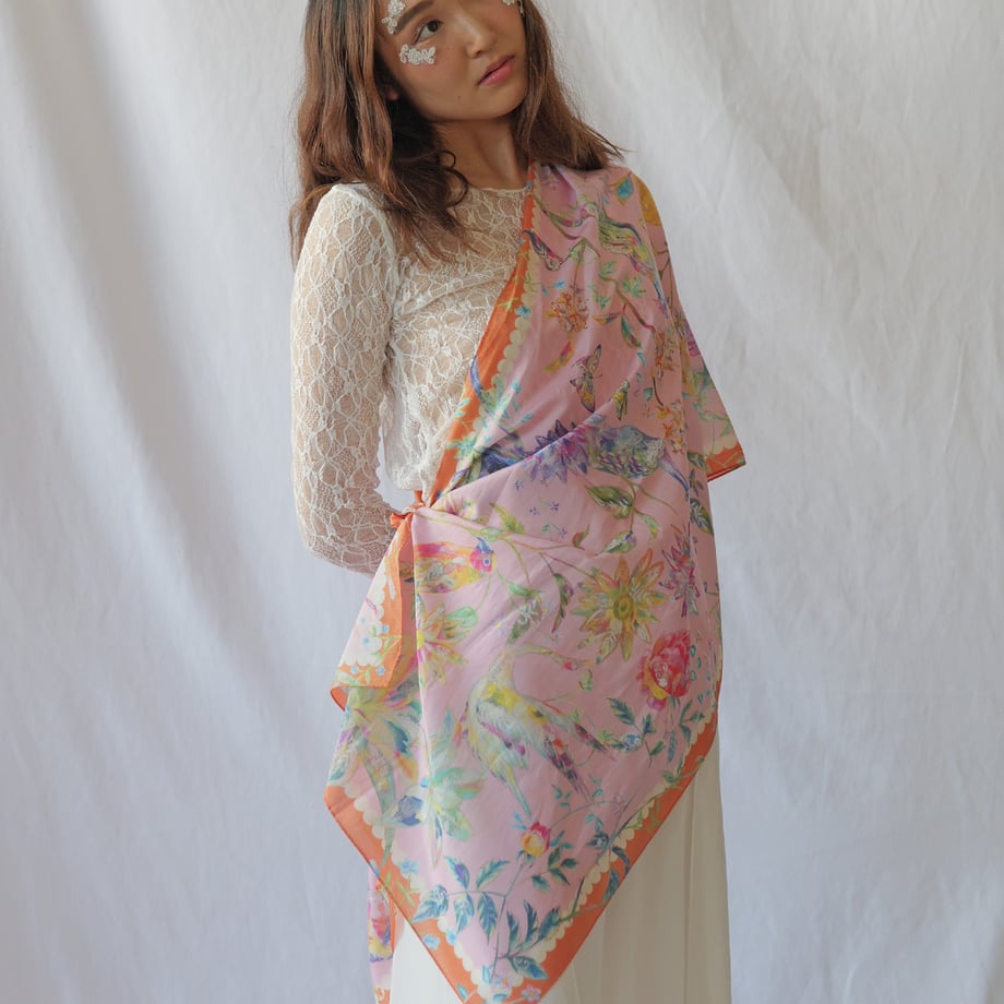 690c9ef69cdd85159bcbe329