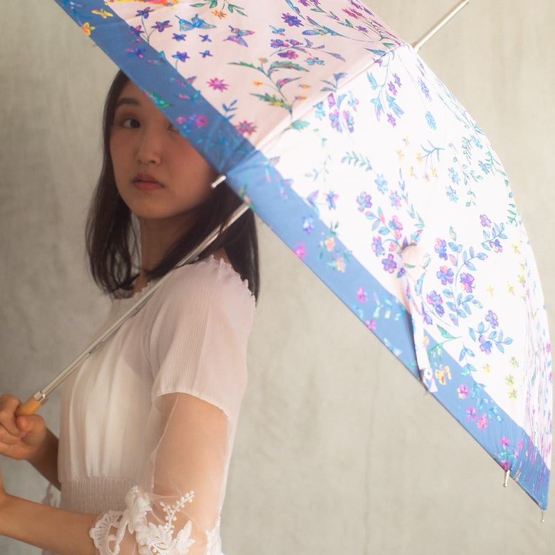 花柄 蝶デザイン 長傘　アッシュペーフランス 傘手帖 春風編 / roomsSHOP｜H.P.FRANCE公式サイト