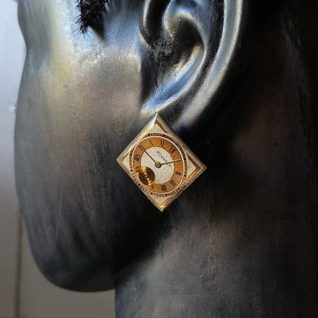 【企画展作品】antique dial square rhombus pierced earrings【something special/S0020】