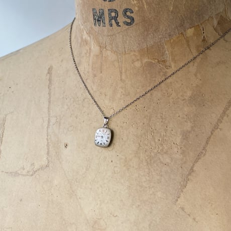 antique square dial necklace "BULOVA"【K891】